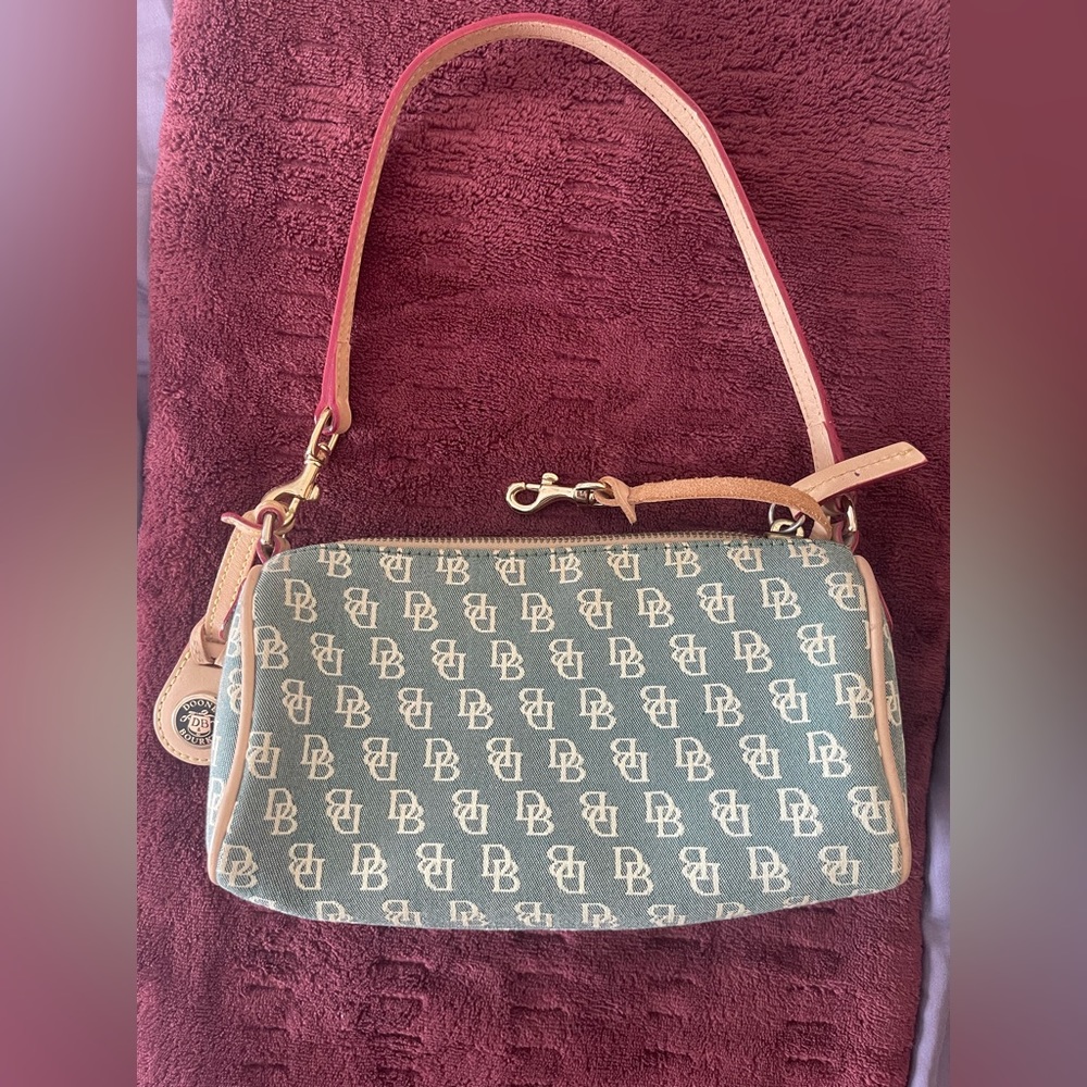 Dooney and Bourke small original purse